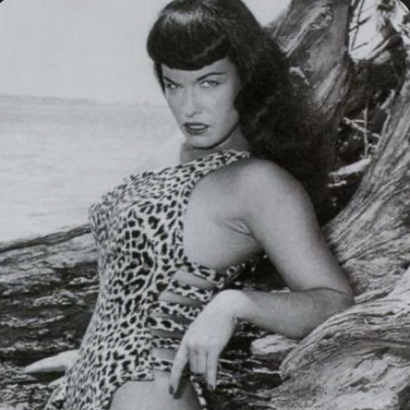 Vintage Betty Paige x Olivia Berardinis Black Shirt L - Picture 10 of 11